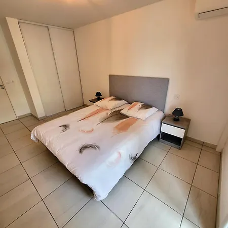 Superbe Juan-les-pins, Parking Apartment