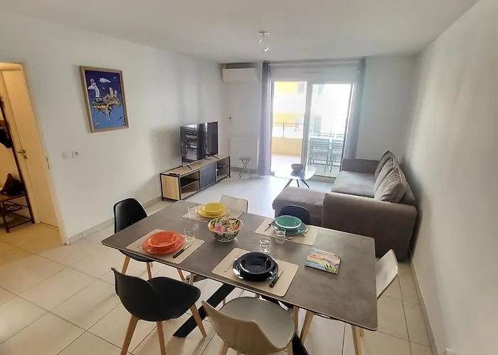 Superbe Juan-les-pins, Parking Lägenhet